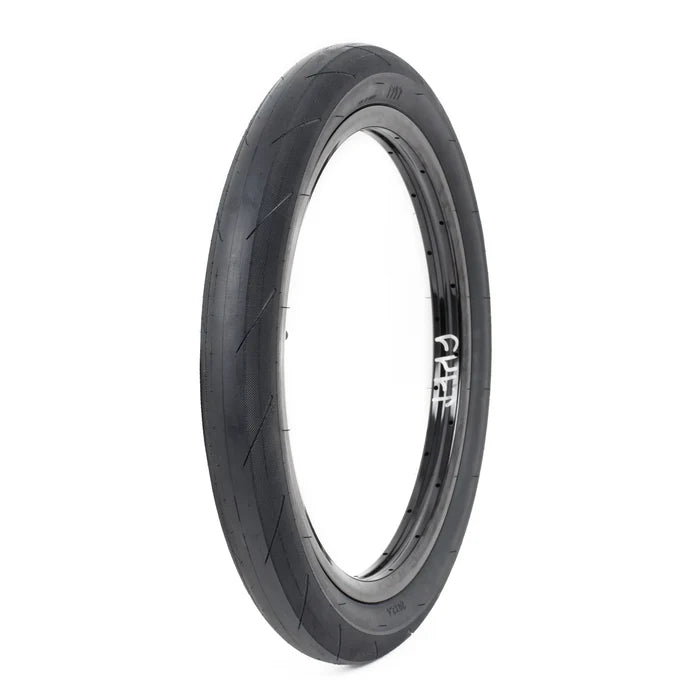 CULT Fast & Loose Walsh Tire