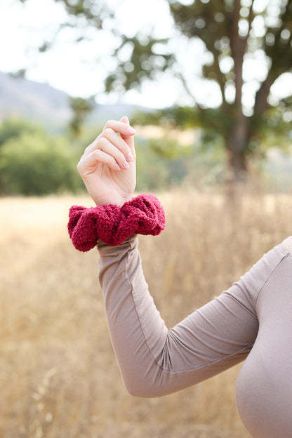 Richa Teddy Textured Soft Scrunchie Cream